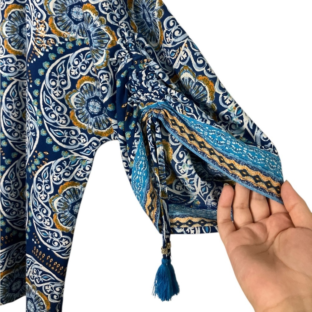 Belle by Kim Gravel Medallion Ruched-Sleeve Blouse Boho Artsy Popover Blue 2X - Picture 2 of 7